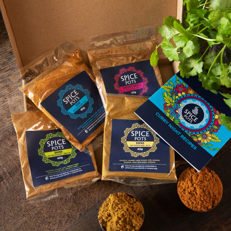 Spice Pots Letterbox Curry Gift - Four curry spices plus recipe booklet